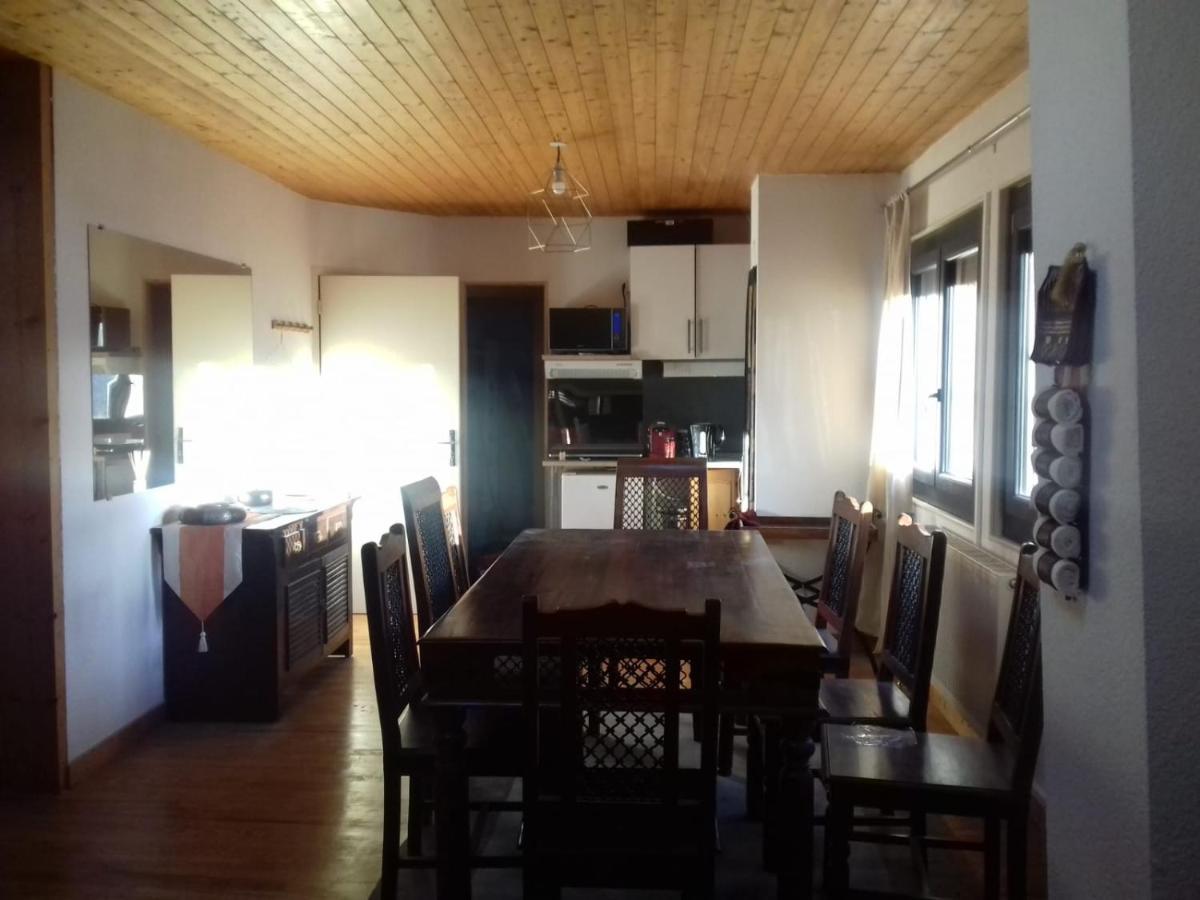 Appartement En Loft 50M2 Dans Maison Avec Chambre En Mezzanine Et Canapes Lits Dans Salon Saint-Pierre-de-Chartreuse Luaran gambar